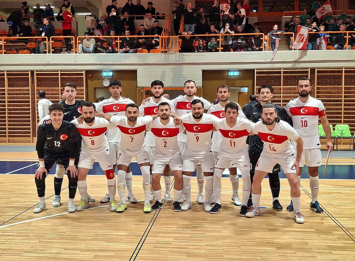 Türkiye #BizimÇocuklar 🇹🇷 tweet media