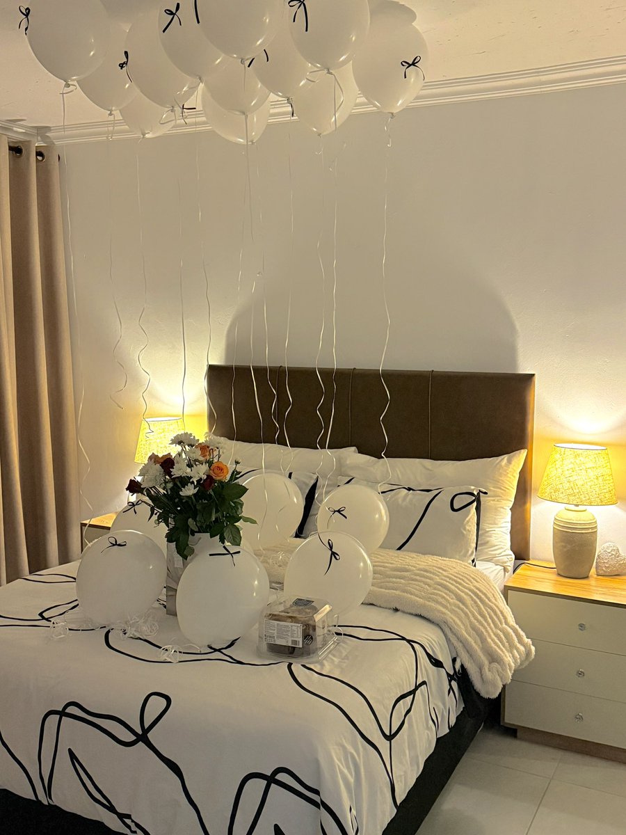 Collins Timbela💜 tweet media