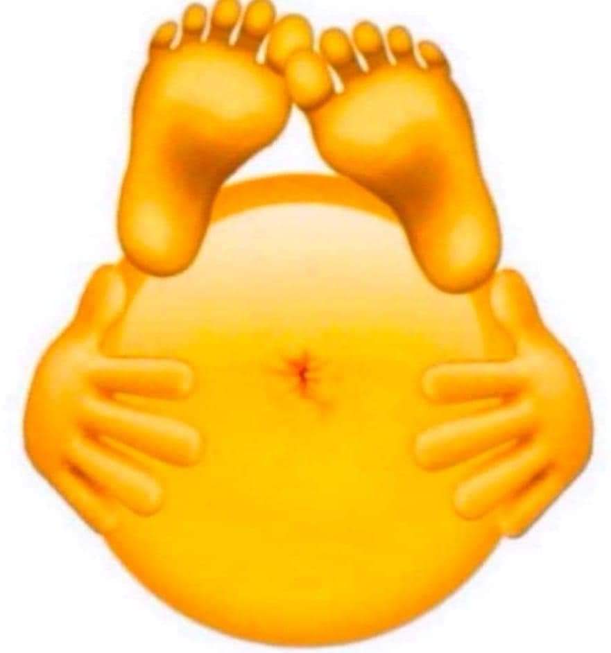 HellaLayzee's tweet image. Isn't it odd that no texts between "troll" and Remy's mom have been leaked?!. Just as we all thought...this has BIG ROZ written all over it. Remy &amp;amp; fam might not know her games but, WE DO!  #qlr #quirkyloverosee #lolcow #gorlworld #deathfat #deadpool