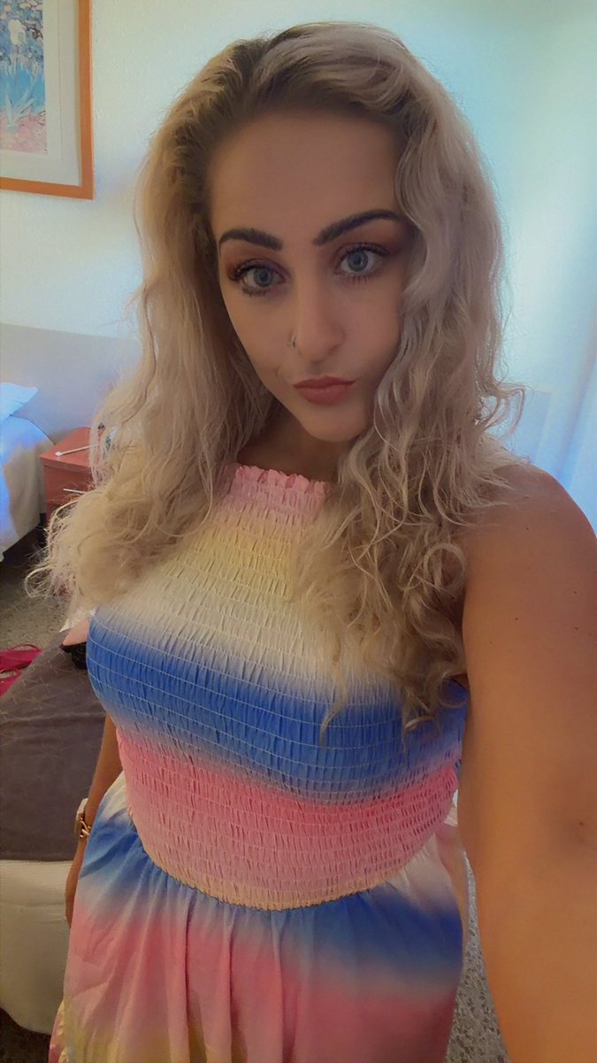 xkinkyx12's tweet photo. Where is all the wallets 

Paypigs reveal yourself https://t.co/NkMS59dwPH