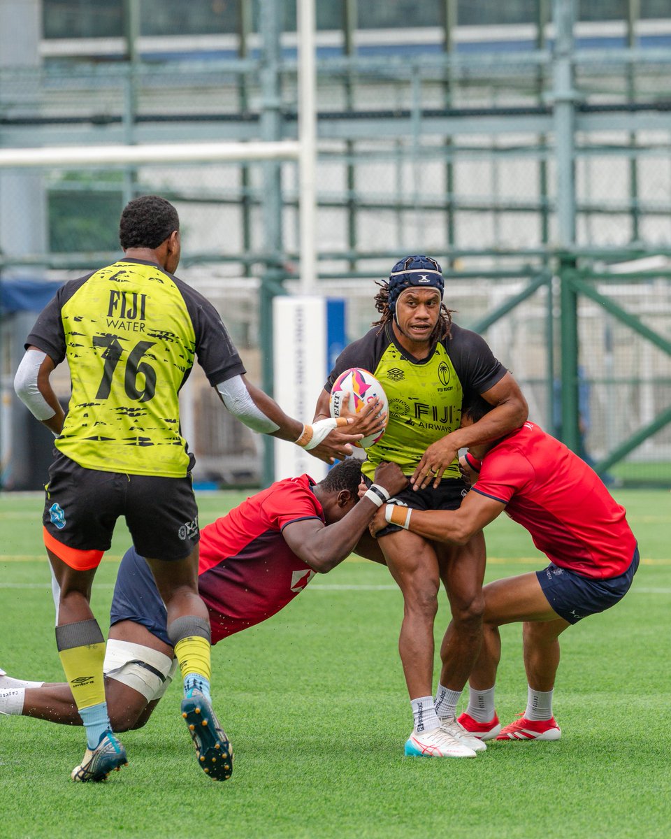 fijirugby's tweet photo. Our Fiji Airways Fijiana 7s Team spent yesterday with the HKRU Kids Club, engaging with the young players after their field training.
#Fijiana7s #FijiRugby #fijiairways #ImpactBeyond #HK7s #leavingalegacy #fiji2theworld https://t.co/6mpna5Emmw