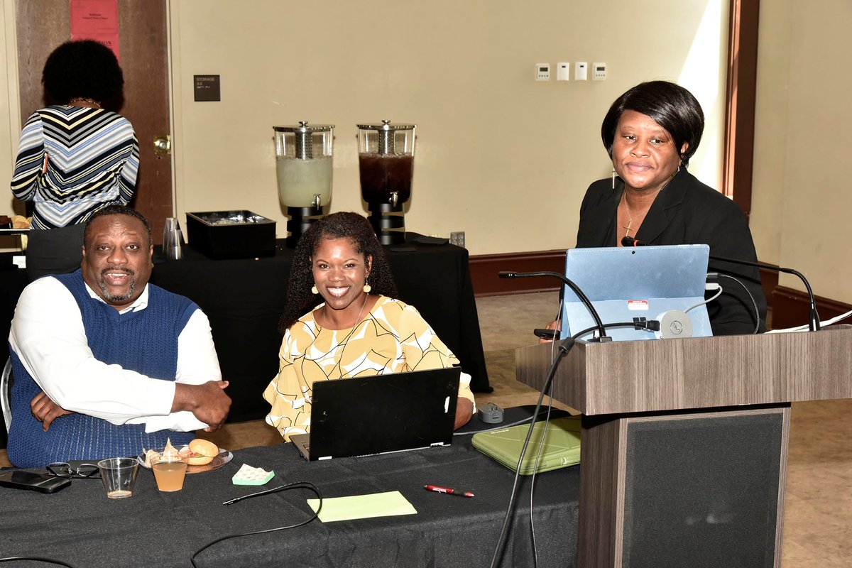 CVMTU's tweet photo. #TUCVM’s DGPH, thanks all the participants &amp; the awesome panelist presenters in honor of National Public Health Week. An enlightening conversation was held from public health professionals Dr. Jessica Chambliss, Dr. David A. Hodge, Sr., Dr. Shamarial Roberson, &amp; Francesca Lopez. https://t.co/3ffFlNyhK5