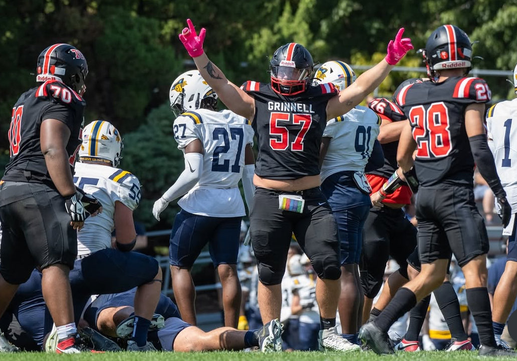 Grinnell_FB's tweet photo. Grinnell Football 2026 is now open!
       
Check out the shop details below.
 
OUR SHOP DETAILS
       - Shop Now: 
https://t.co/JTHk80CIYt
       - Store Open From: April 8 -  April 15, 2026 https://t.co/fnUHXBCHve