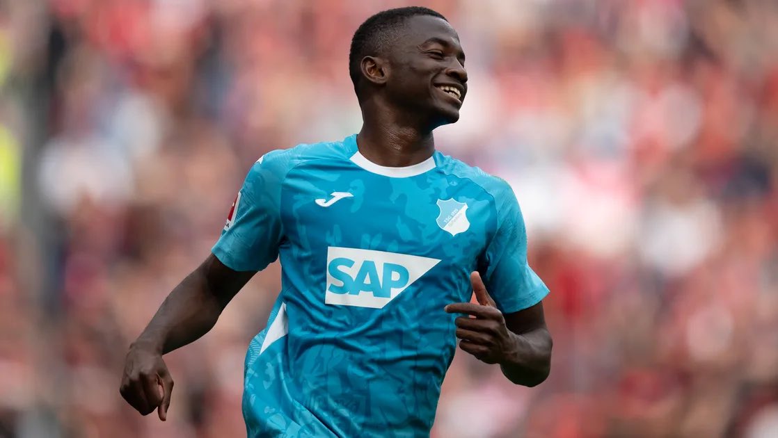 Anfield Edition | æ tweet media