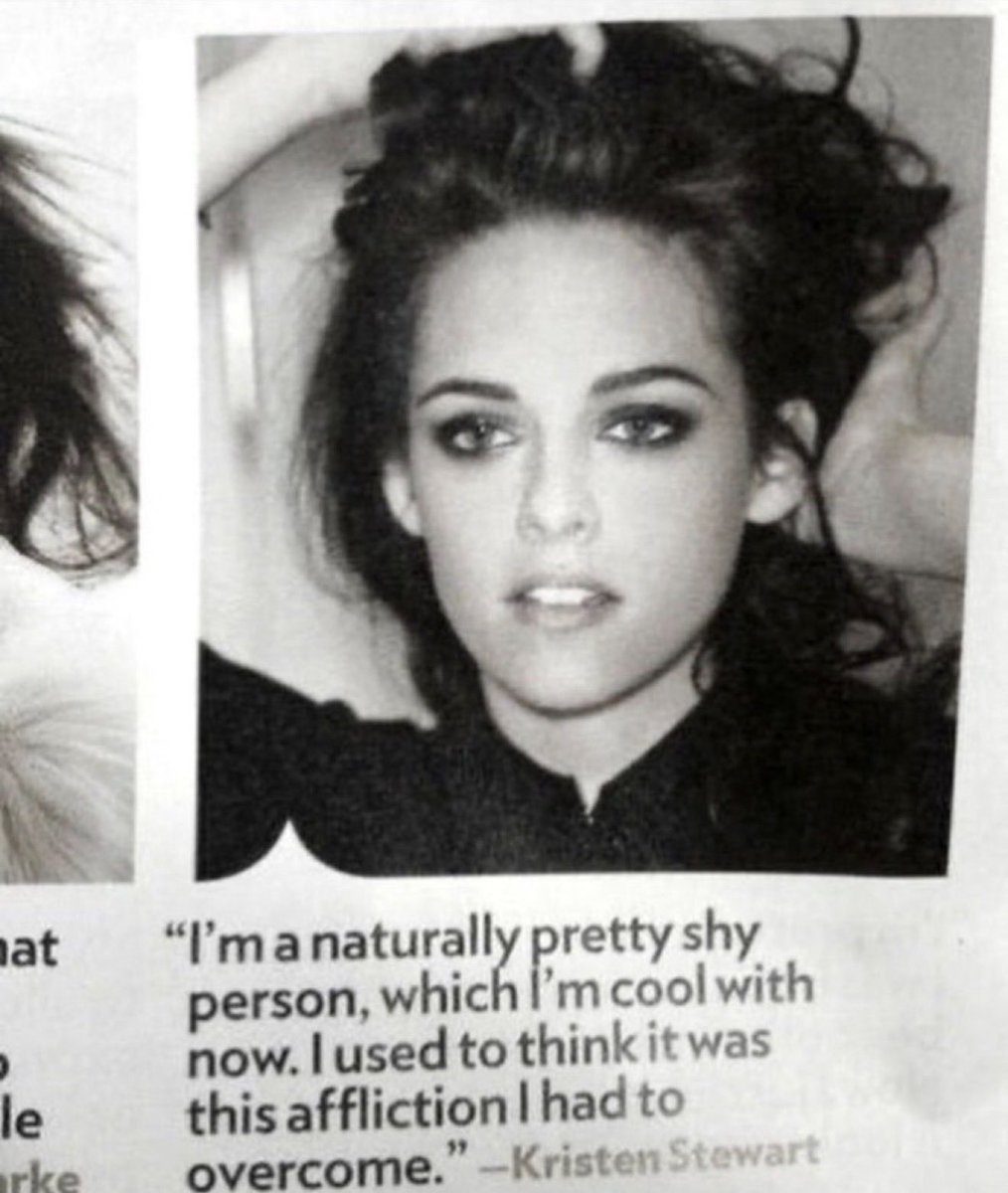 Letícia tweet media