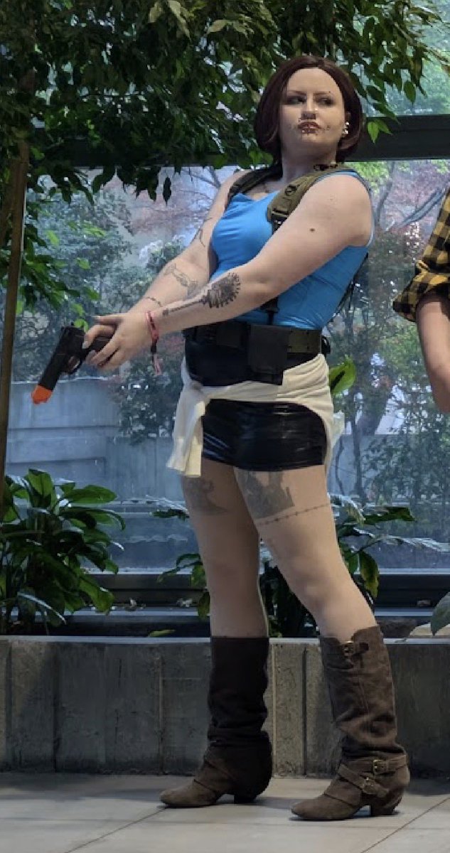 chainmace's tweet image. me btw #jillvalentine #residentevil #re3