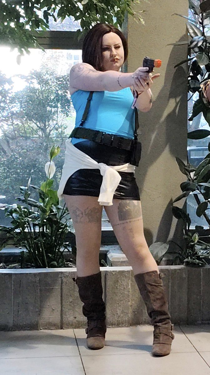 chainmace's tweet image. me btw #jillvalentine #residentevil #re3