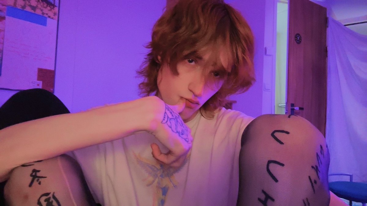 Meek Igor 🍼🌈 tweet media