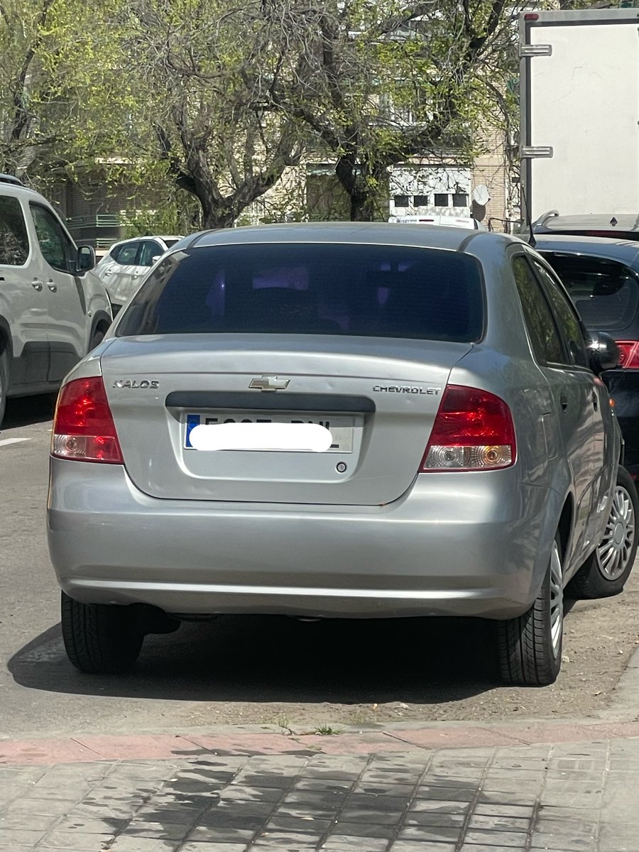 ainafesty tweet media