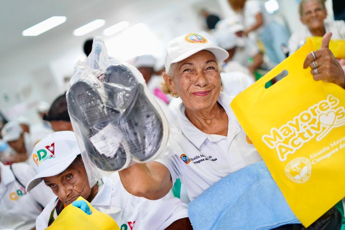 Dumek Turbay Paz tweet media