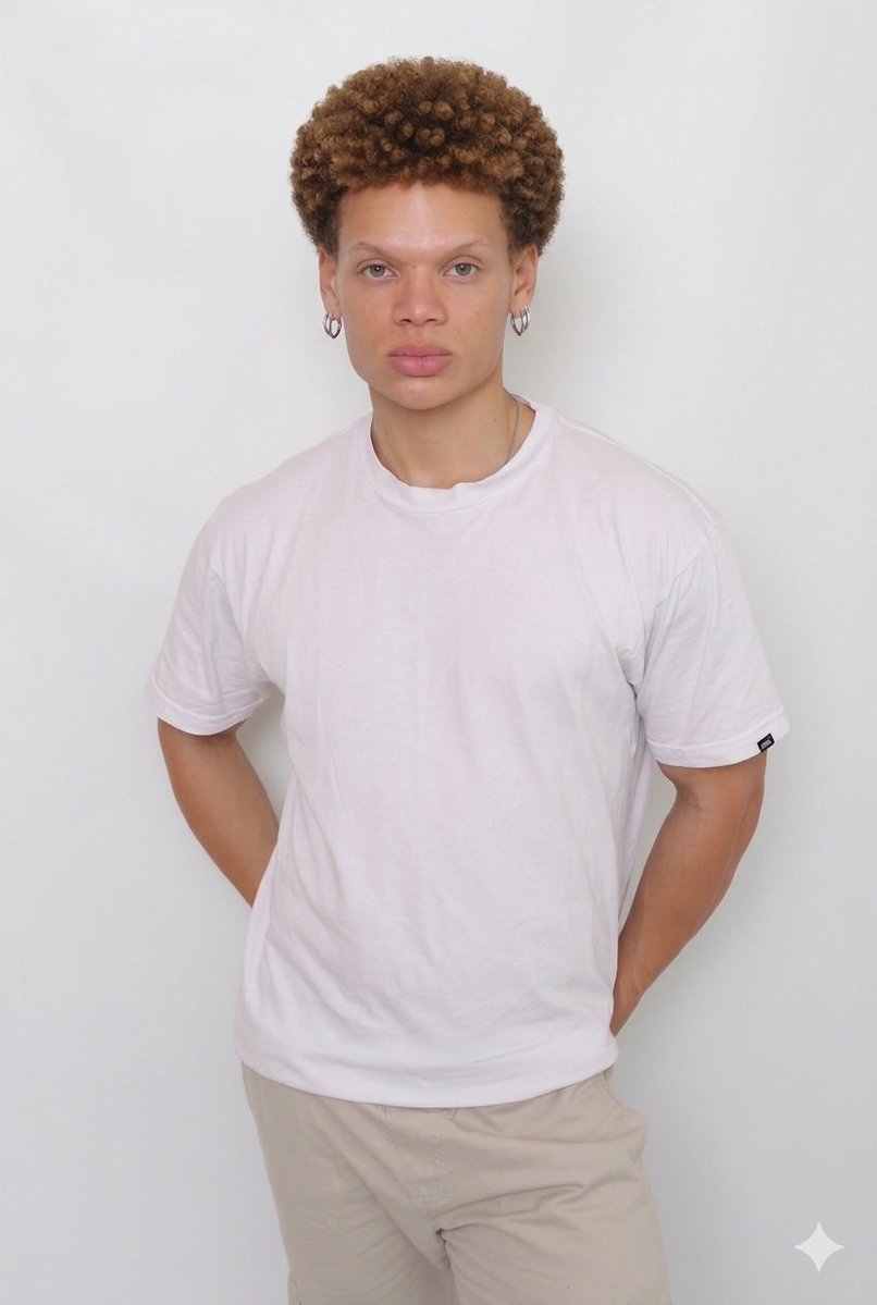 omar 🎭 tweet media