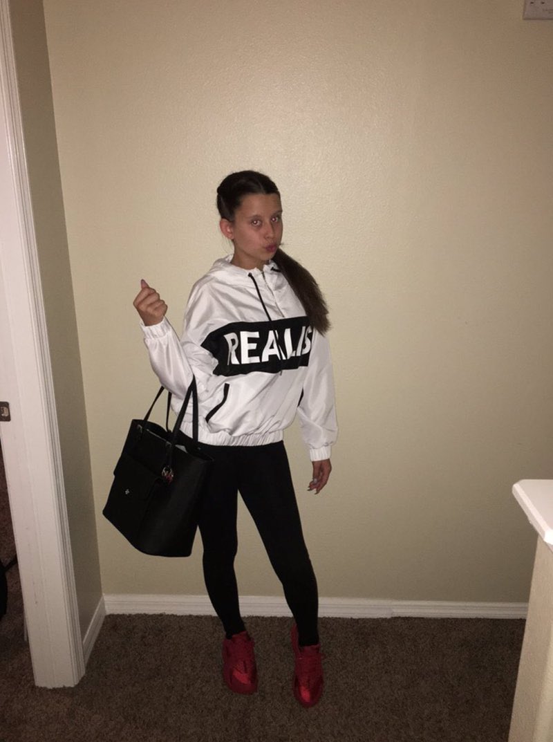 pascha serving face on linkedin #theapprentice