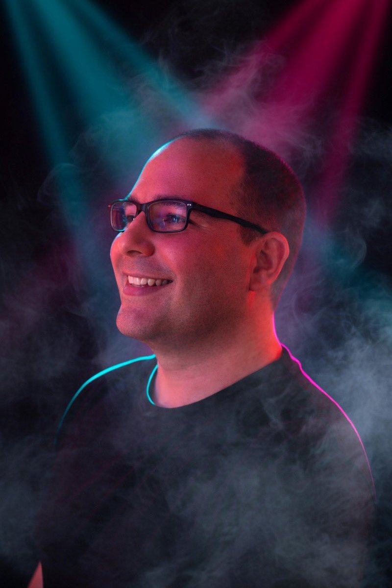 тν ℓєgѕ - ʙᴇɴ tweet media