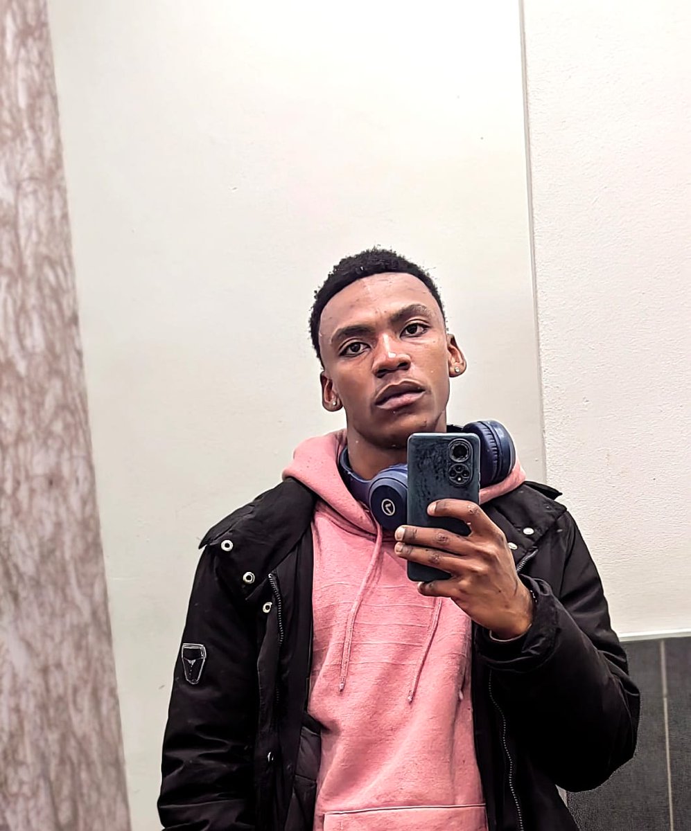 Mzansi Raw Boys Content 🇿🇦 tweet media