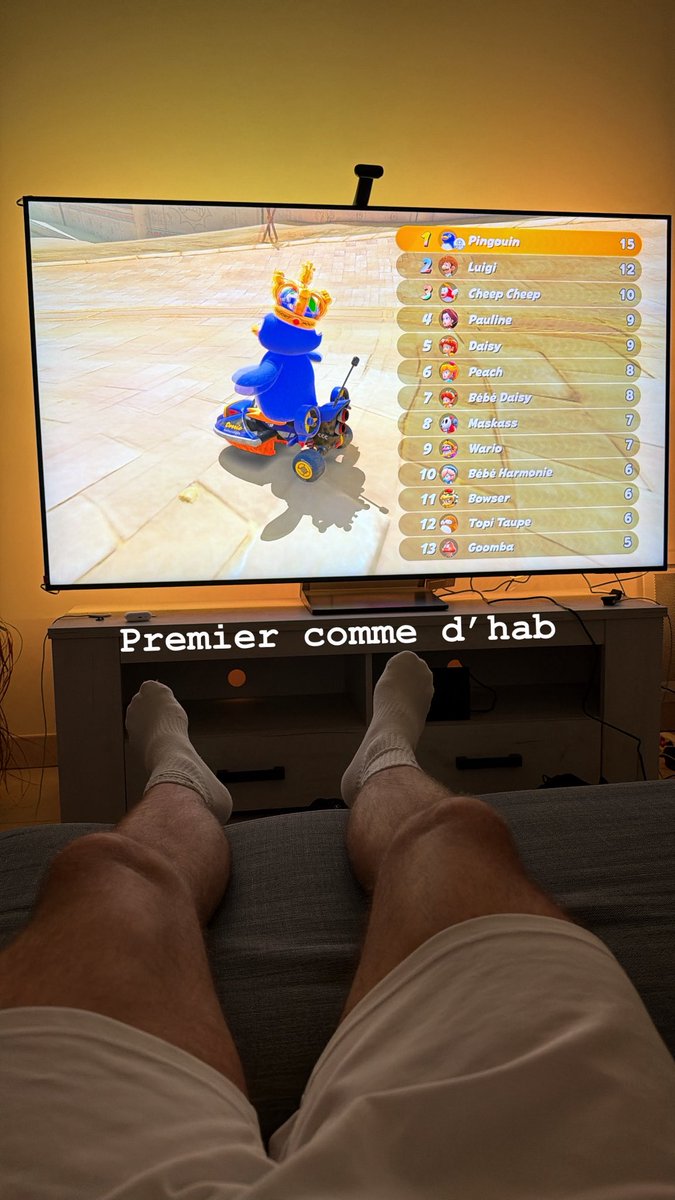 Regino 🍪🦵🏻 tweet media