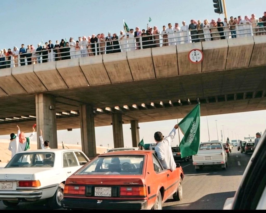 #عاشق_الماضي tweet media