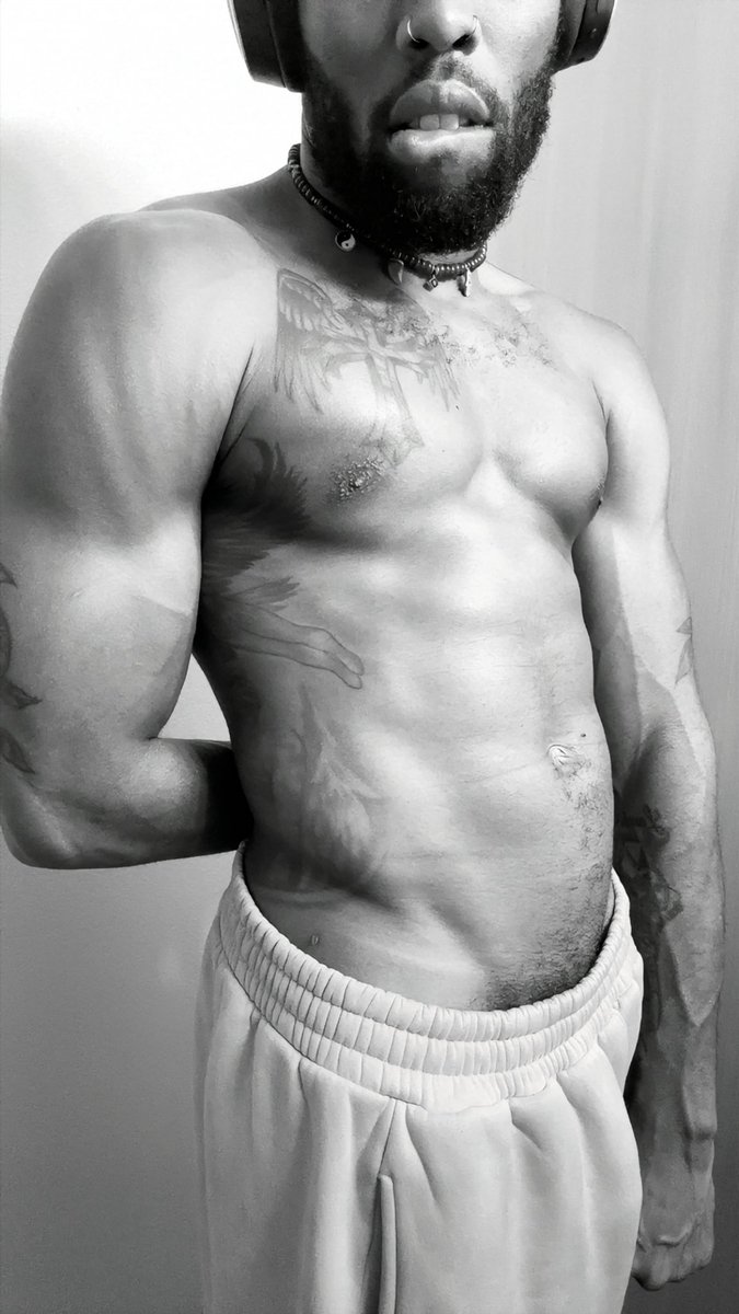 Primetimeshaggin21 tweet media