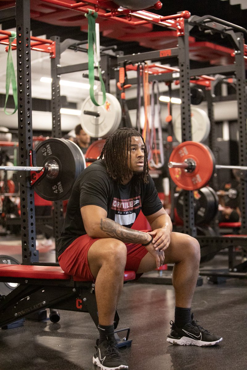 SeanOliver33's tweet image. “You pray for rain, you gotta deal with the mud too. That's a part of it.” -Denzel Washington  #Football #god ✝️ #Opportunity #Jucoproduct #COMPETE