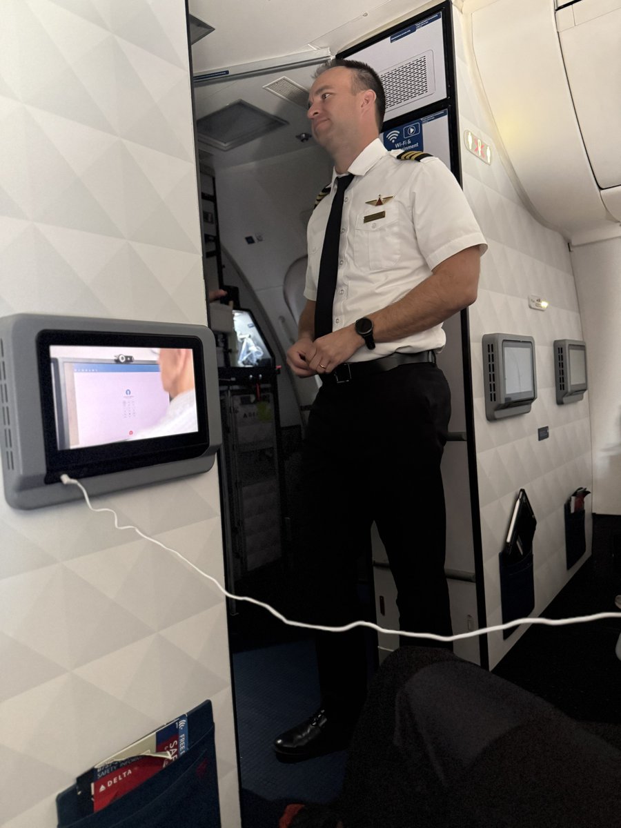 Anthony Cumia tweet media