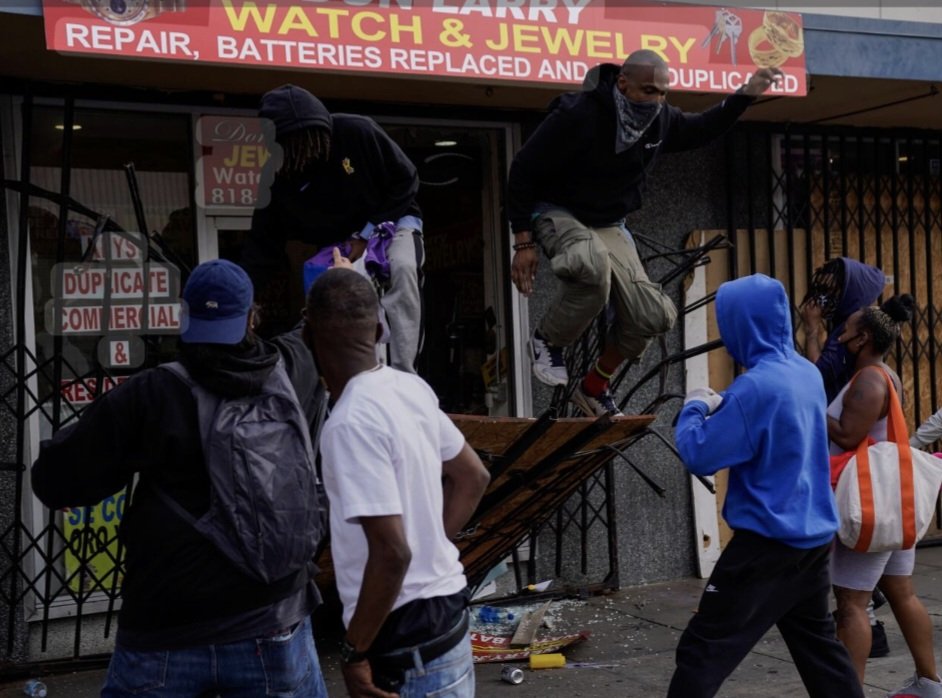 No Filter tweet media