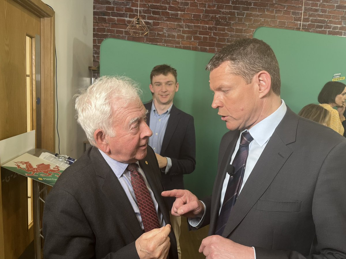 Cefin Campbell - Sir Gaerfyrddin 🏴 tweet media