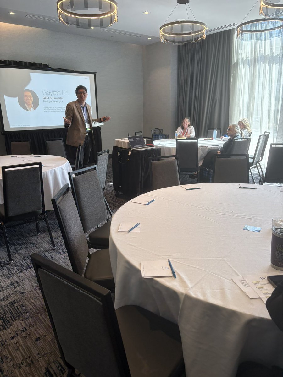 Craig Nesta of Emerson Health presenting Workshop 401, “Student Programs and Succession Planning: How to Prepare for your Organization’s Future”✅

Wayzen Lin of RevOps presenting Workshop 402, “Recovering $1.6M from Insurers: Adventures in Forensic Billing”✅

#HLANORTHEAST26