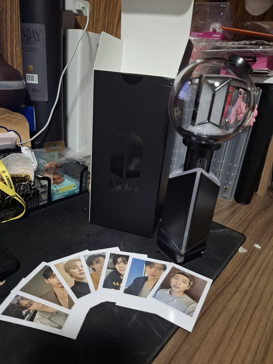 manuelesbao tweet media