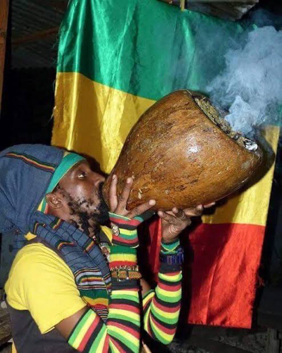 Gyata aboah tweet media