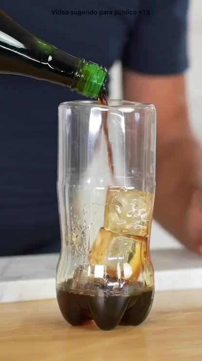GermanERojo's tweet photo. @RaminNasibov #fernet #cocacola https://t.co/Q1HDrvgY7J