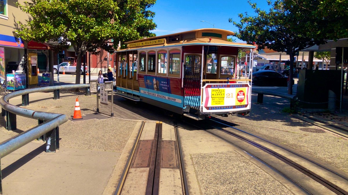 リョウスケ tweet media