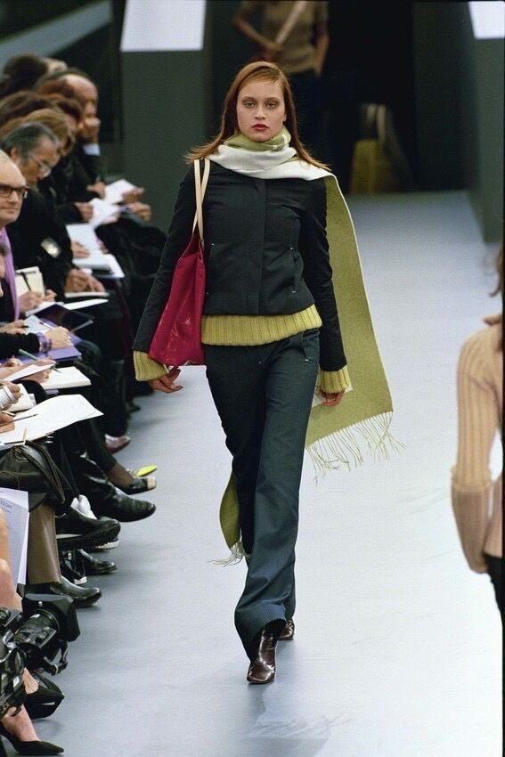 pyerissey's tweet image. louis vuitton fall 1999 rtw