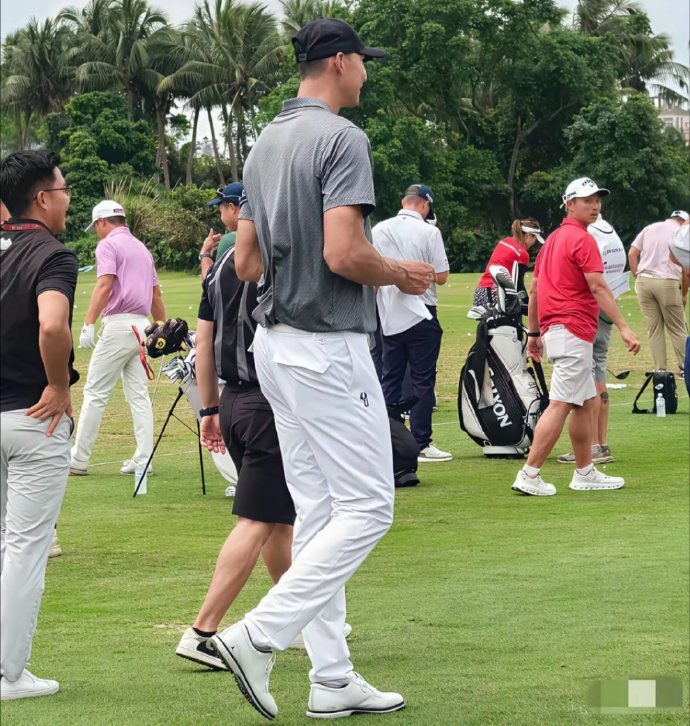 黄三炮 tweet media