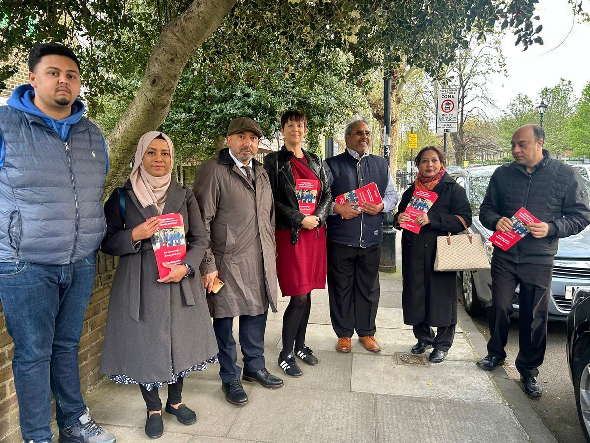 CllrSirajIslam's tweet image. My thanks to @EllyBakerAM for joining us at today’s Bromley North campaign session. Warm conversations at the doorstep and lots of support for @TH_Labour candidates. Residents of Bromley North want a fresh start &amp;amp; will be voting for #change on 7th May. 🌹