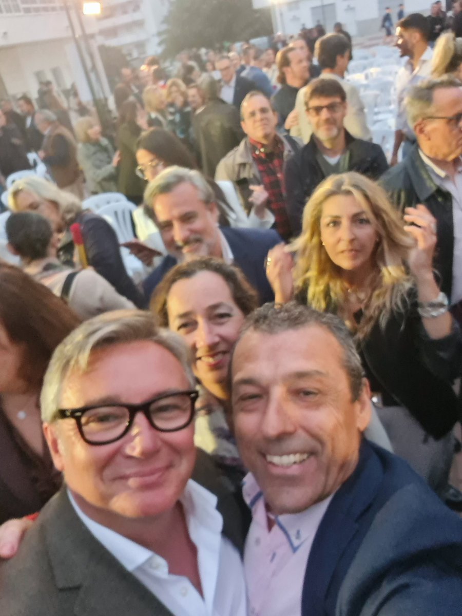 Magnífica presentación de los candidatos de Vox Andalucía en Málaga.