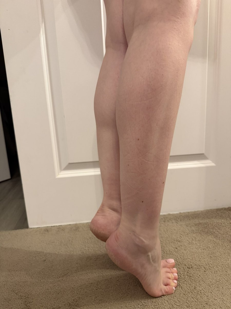 MrsKFoot's tweet photo. Heels or wrists? Which would you prefer to tie up??

#Wife #bound #horny #feet #heels #wrists https://t.co/PhbvSDUtP0