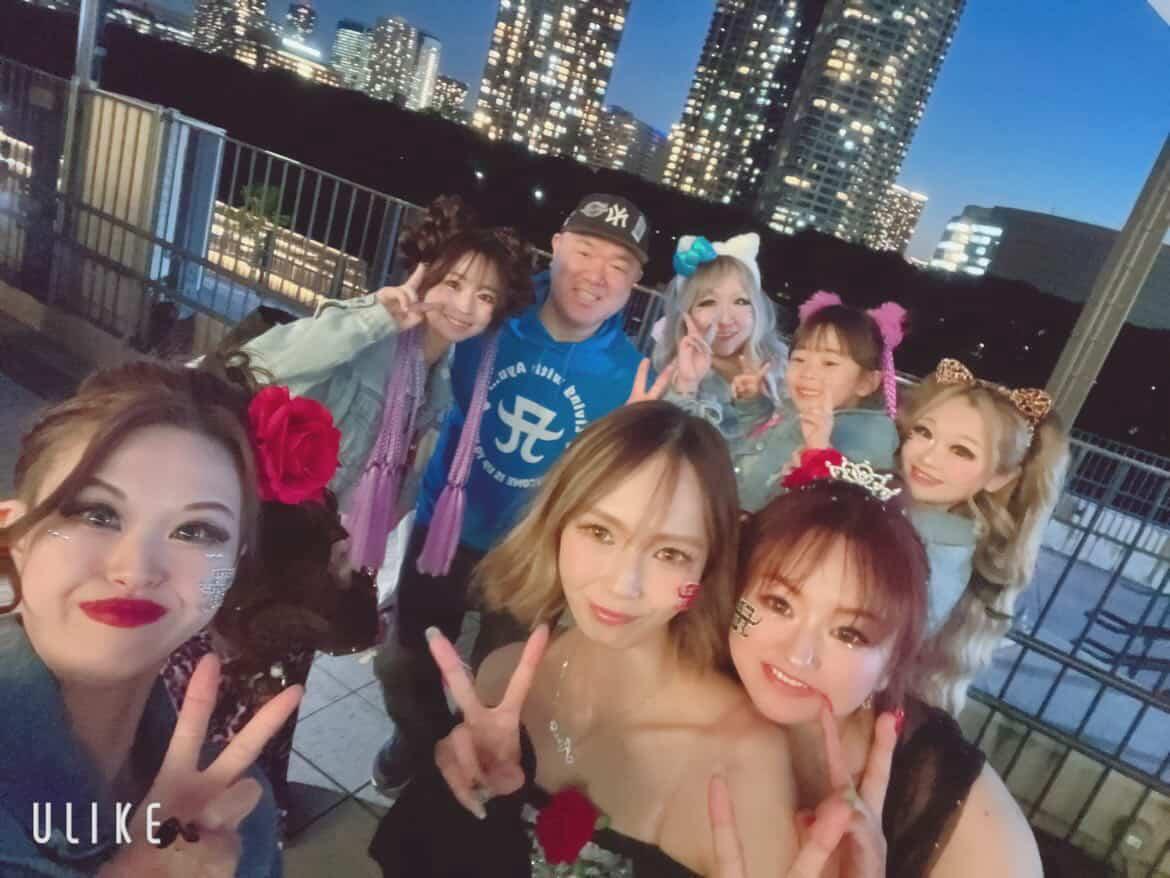 Bom3971's tweet photo. #ayumihamasaki
#28thAnniversary 
今年もAnniversaryLIVE
参戦してきましたʘ⁠‿⁠ʘ
改めて28t周年おめでとう🎉
あゆさんからの『生きる』強いメッセージいただきました🥹
これからも歌い続けます!
もう、涙とまらん😭
6月からのツアーも発表あり
関東近郊中心に可能な限り参戦したいです! https://t.co/AuMaZXVfVs