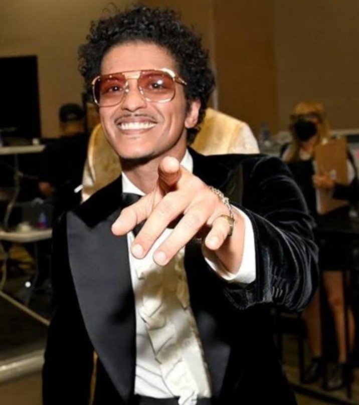 Pop Media 💿🎼 tweet media