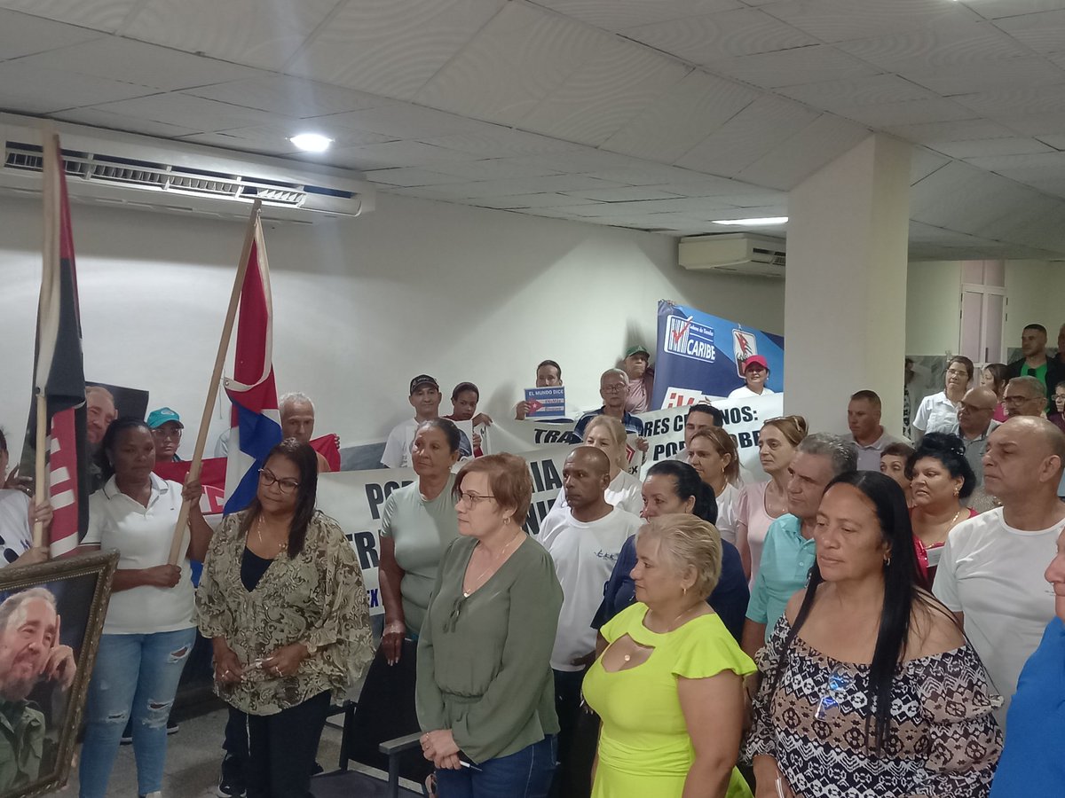 LorenzoOsbel's tweet photo. Poco a poco se acerca el Primero de mayo y ya en #LasTunas se comienza a sentir el buen ambiente que origina esta fecha #PorLasTunasLaVictoria #SíSePuede https://t.co/DoCXJ3pbNR