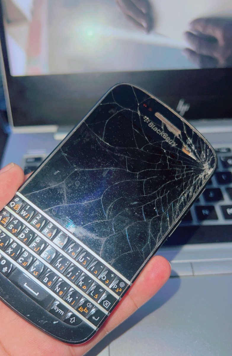 Iam_Mudasir1's tweet image. I still have a BlackBerry phone lying around 😀 
blackberry 🖤
#Hero