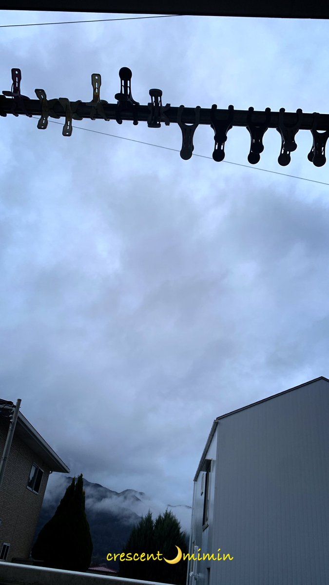 み みん tweet media