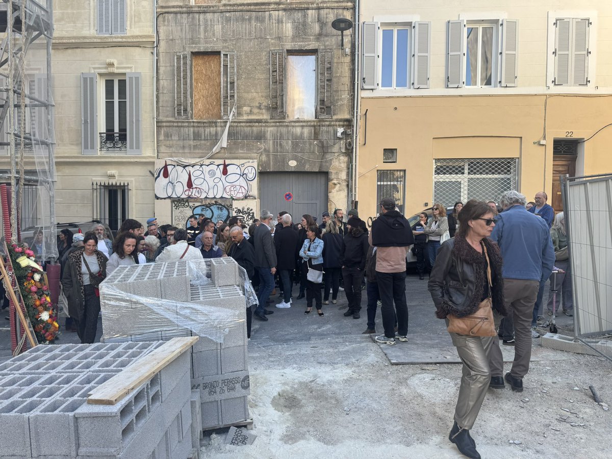 HERVE STREET tweet media