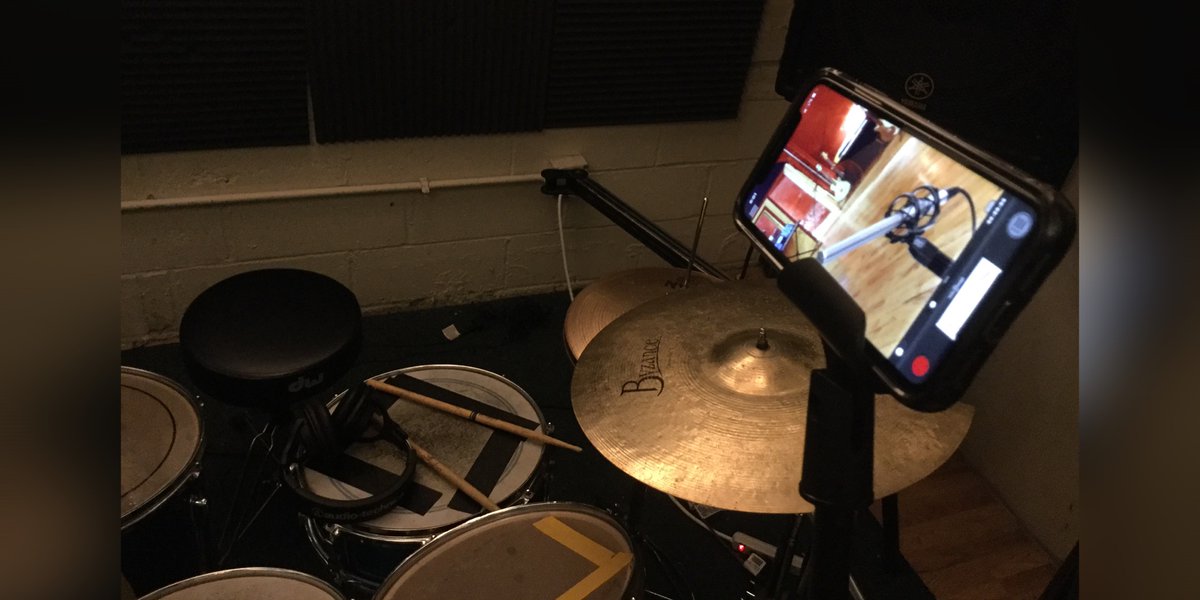 HiFutureMoments's tweet photo. Getting a unique drum overhead sound with MicSwap MultiTrack. 
https://t.co/OBfQpZwSyD https://t.co/YvUhin7uum