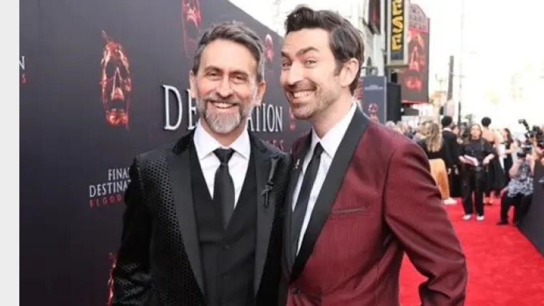 screenrant's tweet image. #Sony has tapped directing duo Zach Lipovsky and Adam B. Stein to direct the #MetalGearSolid movie adaptation. 🎥

Source: The Hollywood Reporter | Learn More: bit.ly/4vgKfaZ