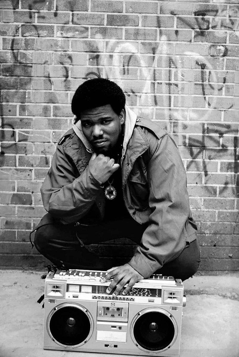 VISH Mídia 🇧🇷 tweet media