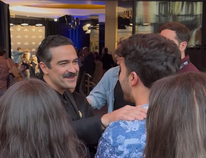 Adrián Alba tweet media