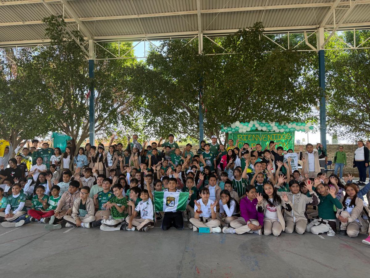 Club León tweet media