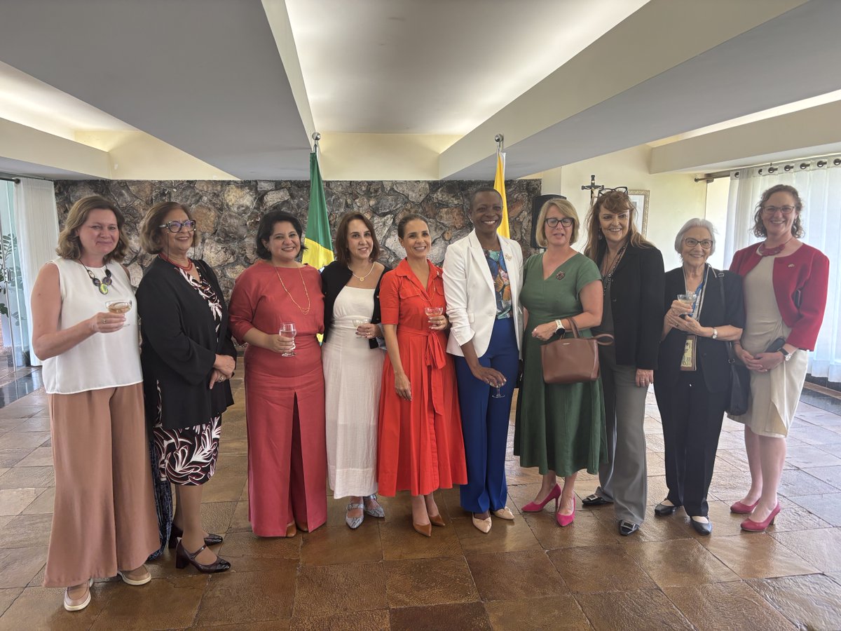 Emmanuel Kamarianakis tweet media