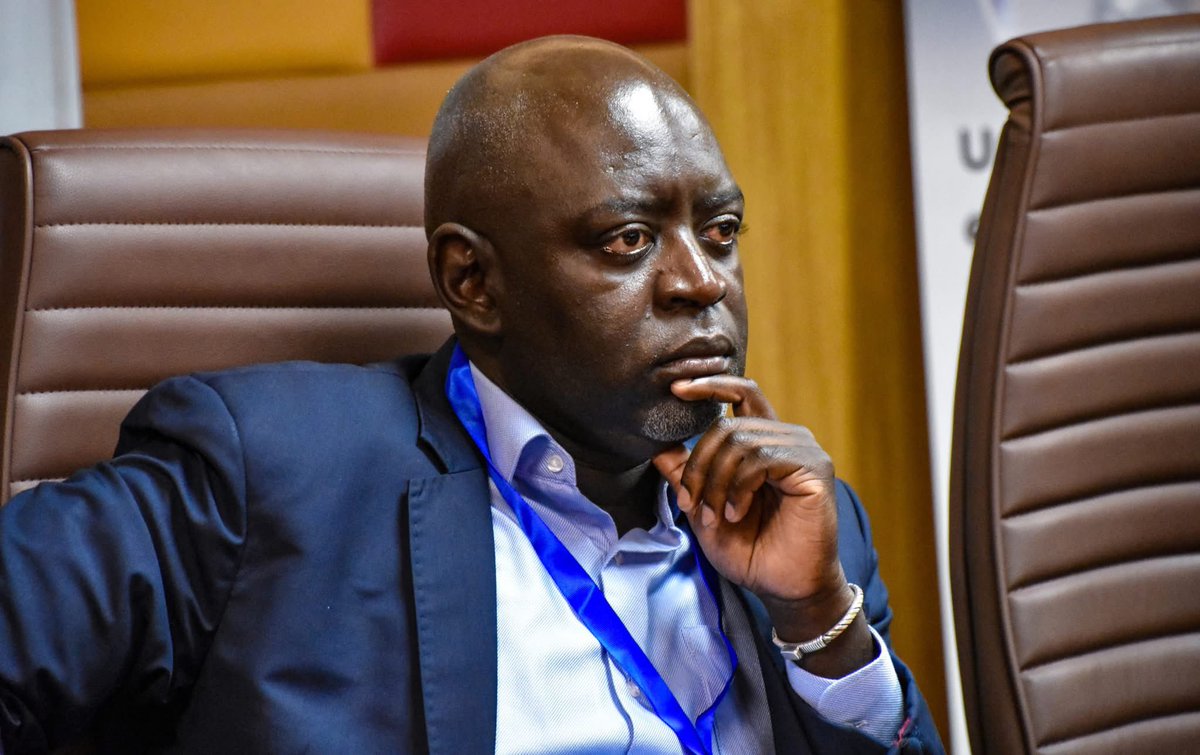 SN_Numerique's tweet photo. Découvrez les images de la 1ère journée de à Dakar de l’atelier stratégique des directeurs généraux, directeurs techniques et directeurs commerciaux des structures en charge du déploiement et de la gestion de la fibre optique dans 9 pays de l’Afrique de l’Ouest
#ROABN #Backbones https://t.co/ioW1fyvQz5