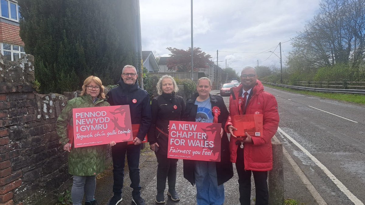 Labour4BTN's tweet photo. 28 days to the go.

A really positive afternoon in Alltwen and Pontardawe, with strong engagement and warm conversation.

People focused on everyday priorities, healthcare, student support, pensions, fuel and council tax.

Listening matters

#Labour4BTN #WelshLabour https://t.co/V4wNHUvo0B