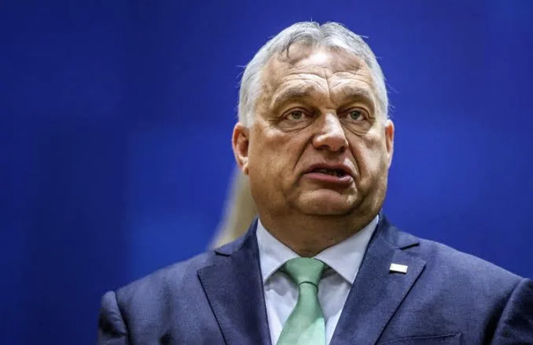 Orbán's regime is built on pure hypocrisy. 

He preaches family values while his closest allies pardon pedophile enablers. 

He claims to fight the elite while his cronies steal billions in EU funds. 

The corruption is staggering and the whole system is rotten